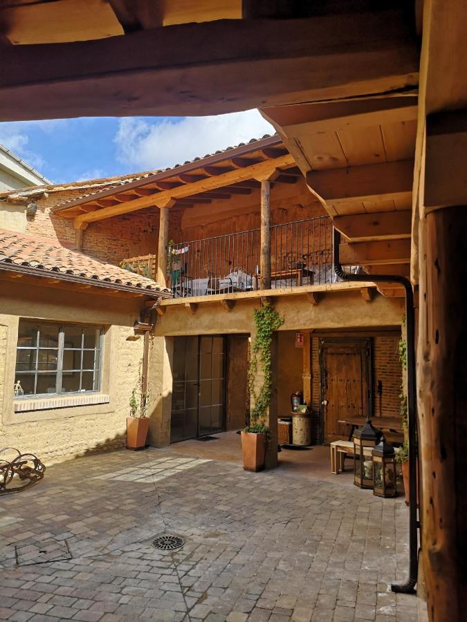 L' Abilleiru Albergue Rural Santibanez de Valdeiglesias Εξωτερικό φωτογραφία