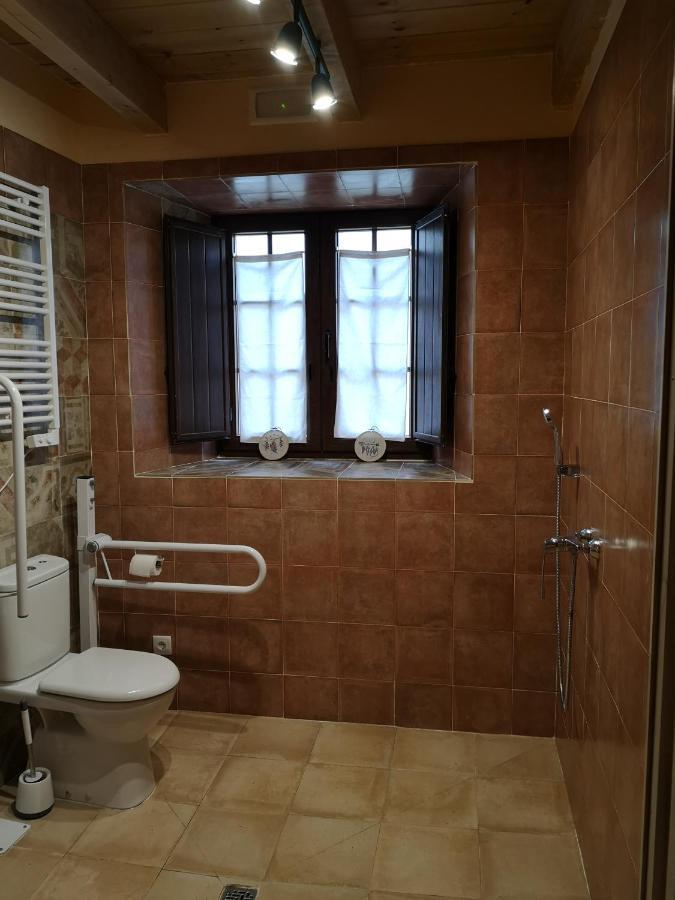 L' Abilleiru Albergue Rural Santibanez de Valdeiglesias Εξωτερικό φωτογραφία
