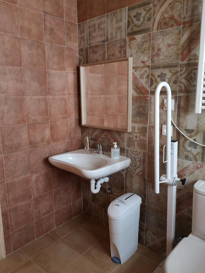 L' Abilleiru Albergue Rural Santibanez de Valdeiglesias Εξωτερικό φωτογραφία